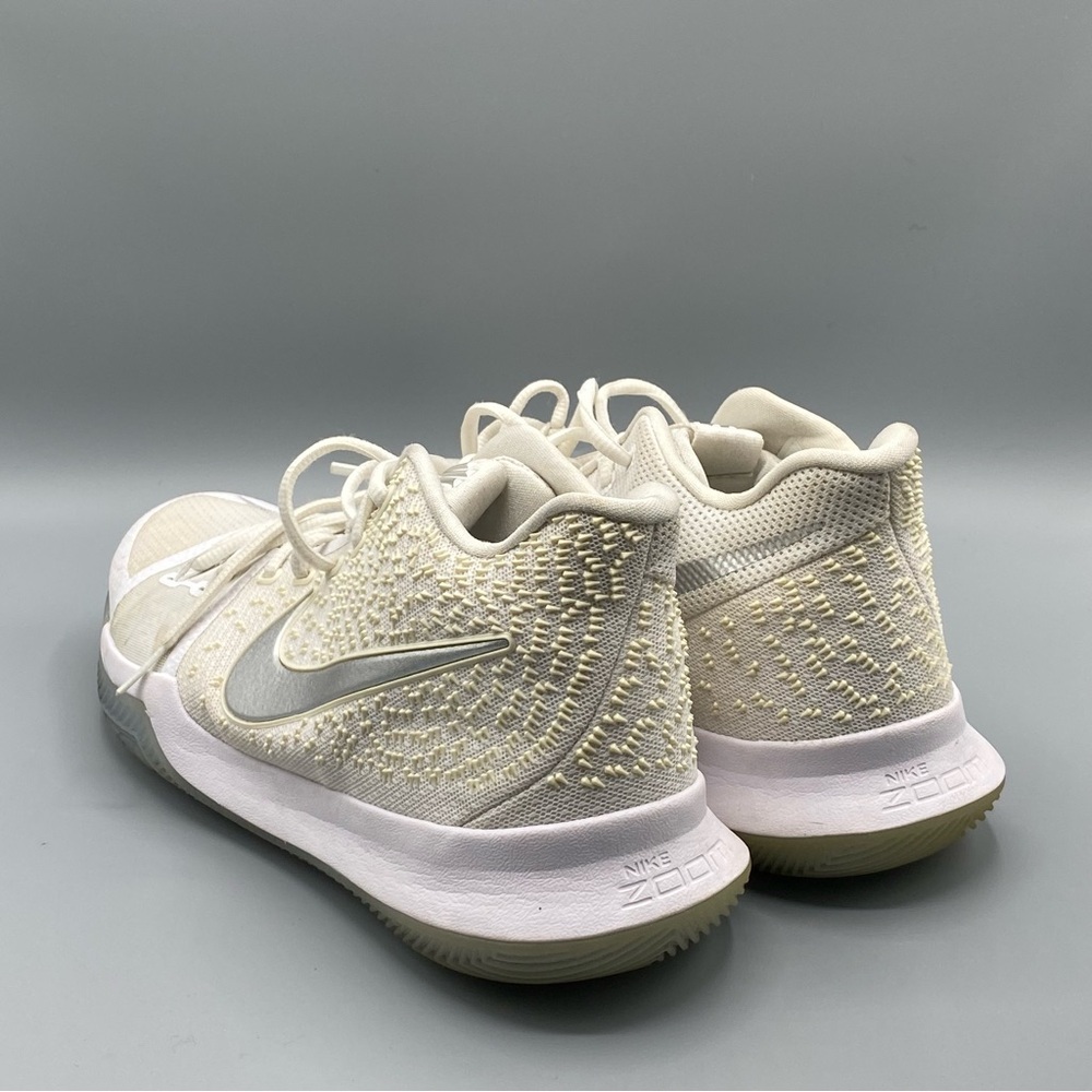 Nike Kyrie 3 White Chrome Shoes - Picture 2 of 4